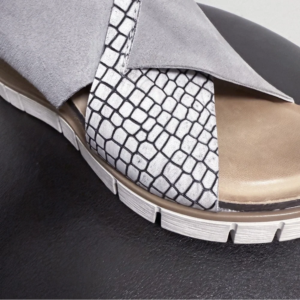 Diba True Grey Black Beachy Keen Suede Leather Wedge Slip On Platform Sandals